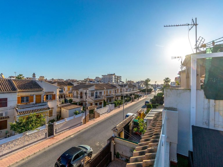 Villa for Sale in Torrevieja, Alicante 20
