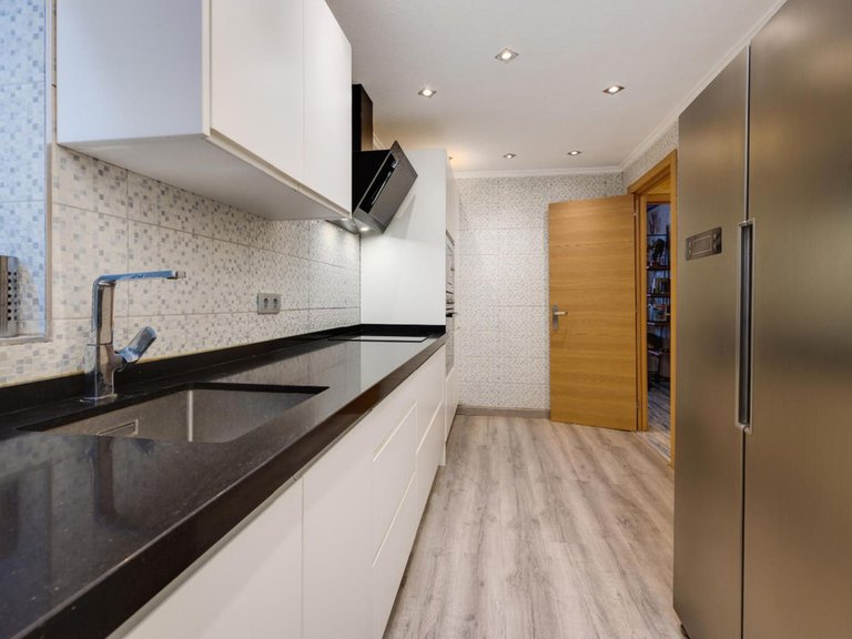 Apartment for Sale in Torrevieja, Alicante 14