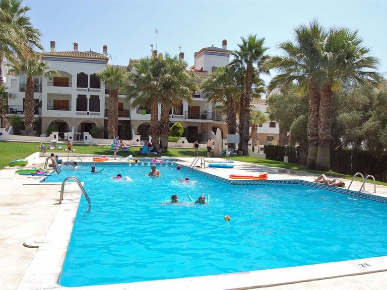 Apartment for Sale in Villamartin, Alicante 25