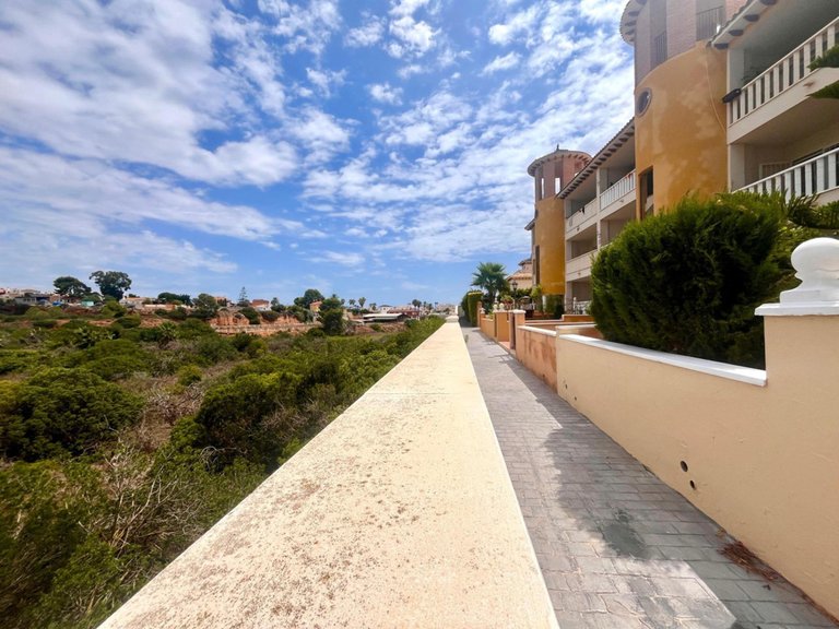 Villa for Sale in Orihuela Costa, Alicante 18
