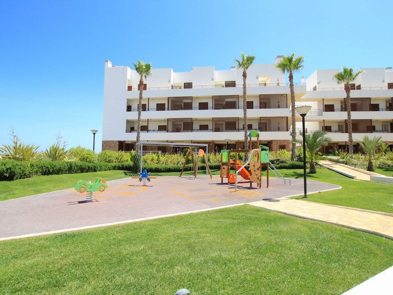 Apartment for Sale in Cabo Roig, Alicante 33