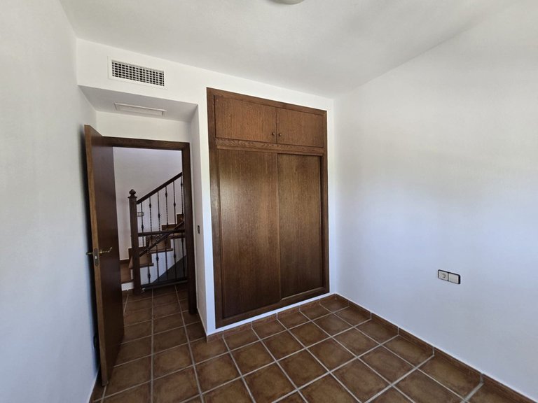 Villa for Sale in Algorfa, Alicante 10