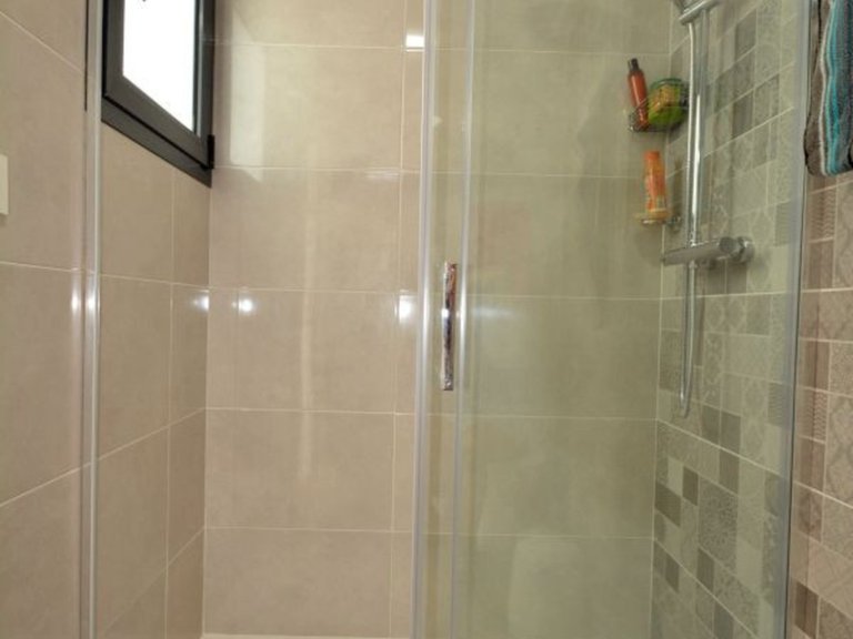 Villa for Sale in Guardamar Del Segura, Alicante 25