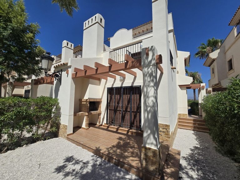 Villa for Sale in Algorfa, Alicante 2