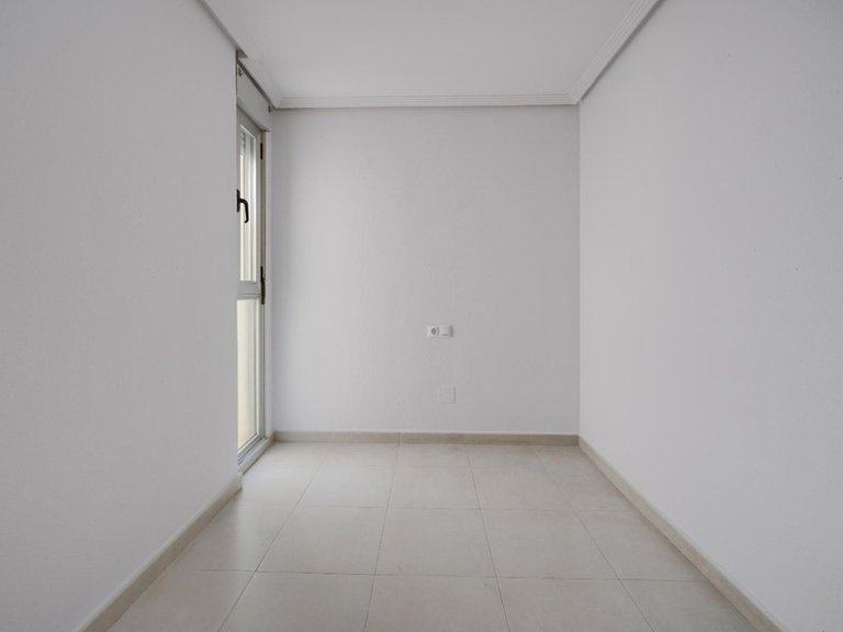 Apartment for Sale in Torrevieja, Alicante 26