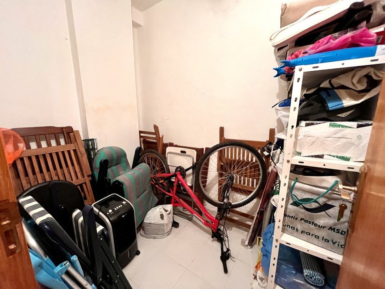 Apartment for Sale in Cabo Roig, Alicante 32