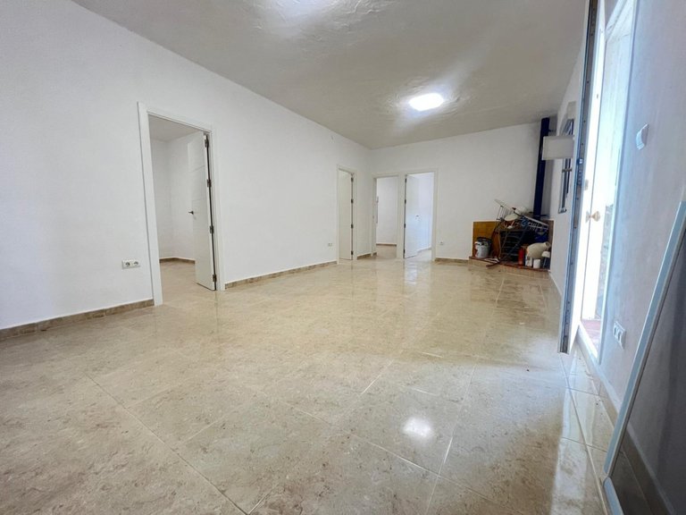 Villa for Sale in La Solana, Alicante 2