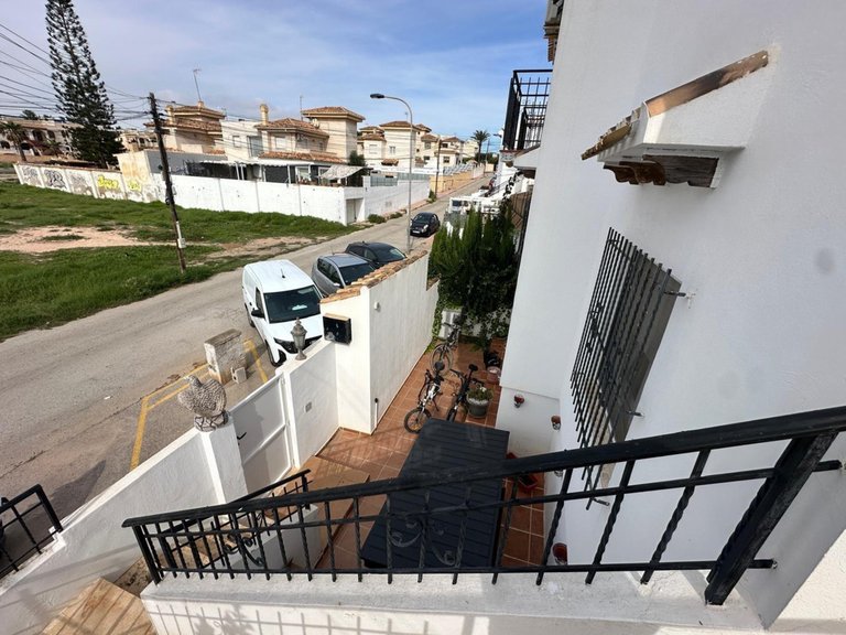 Villa for Sale in Torrevieja, Alicante 4