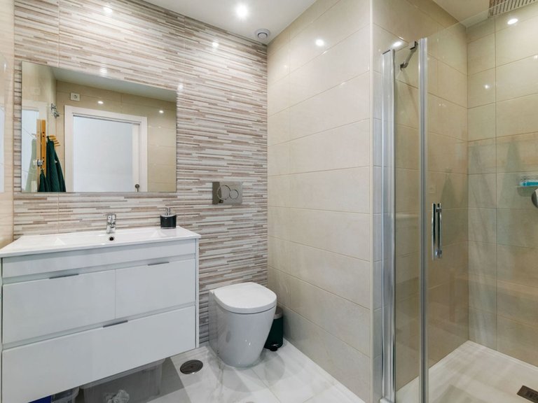 Apartment for Sale in Torrevieja, Alicante 20