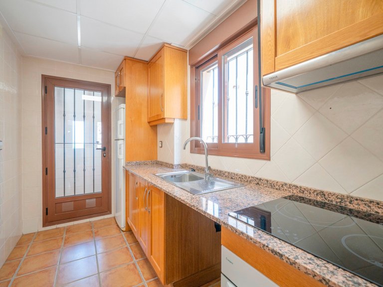 Villa for Sale in Algorfa, Alicante 13