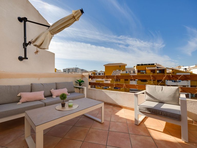 Apartment for Sale in Punta Prima, Alicante 5