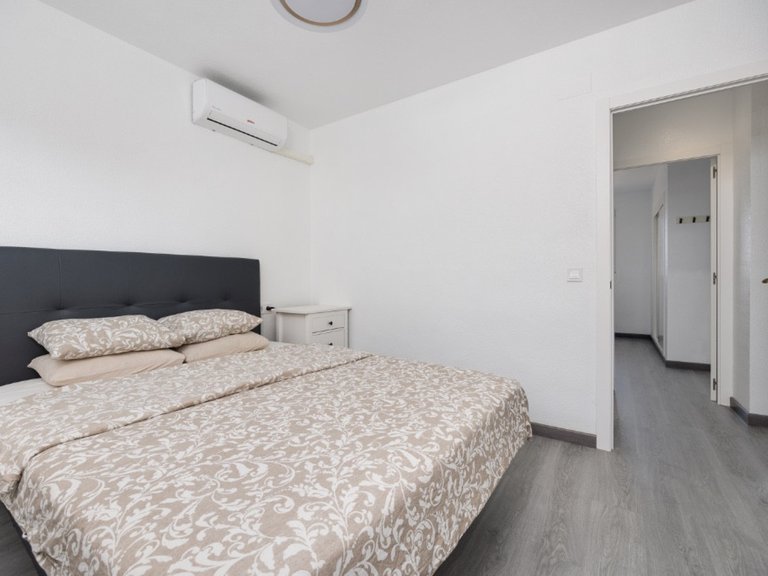 Apartment for Sale in Punta Prima, Alicante 18