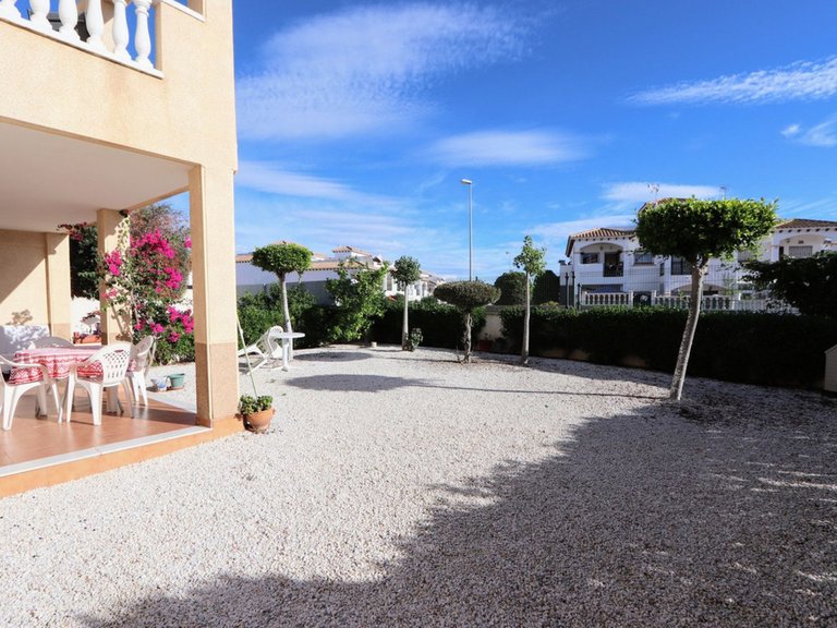 Apartment for Sale in Playa Flamenca, Alicante 29