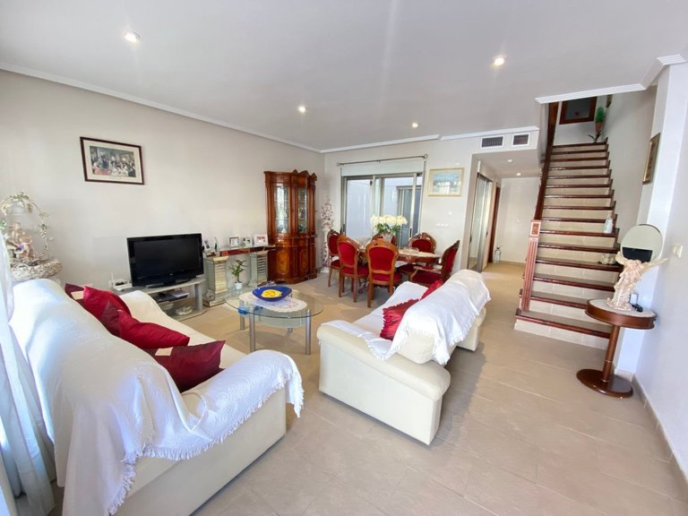 Villa for Sale in Rojales, Alicante 1