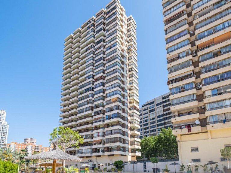 Apartment for Sale in Benidorm, Alicante 1