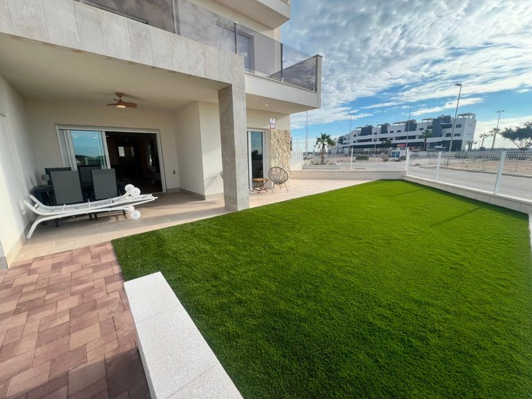 Apartment for Sale in Guardamar Del Segura, Alicante 17