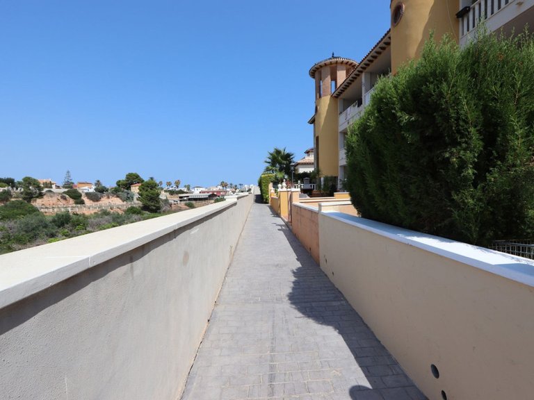 Apartment for Sale in Cabo Roig, Alicante 22