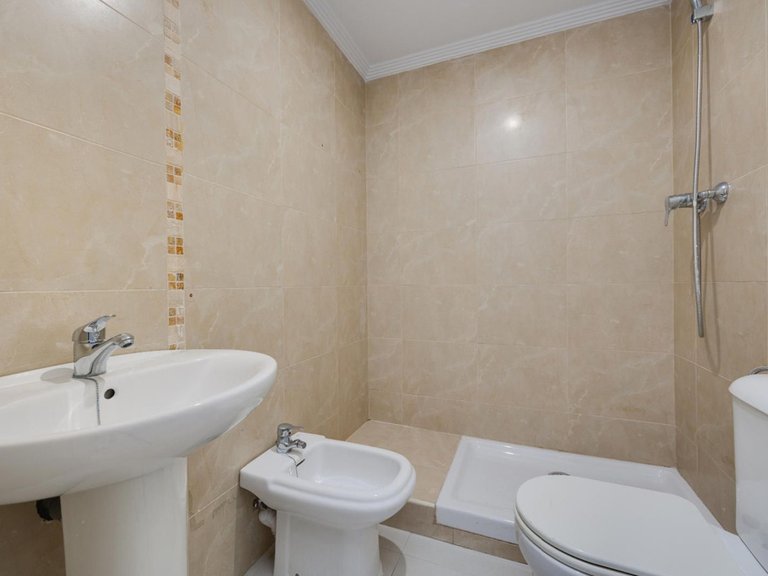 Apartment for Sale in Torrevieja, Alicante 20