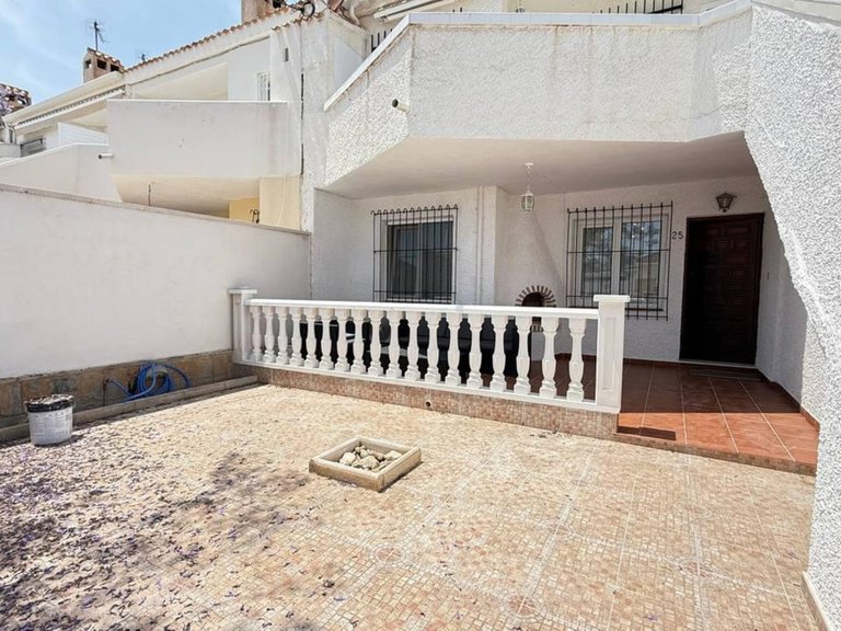 Villa for Sale in Orihuela Costa, Alicante 10