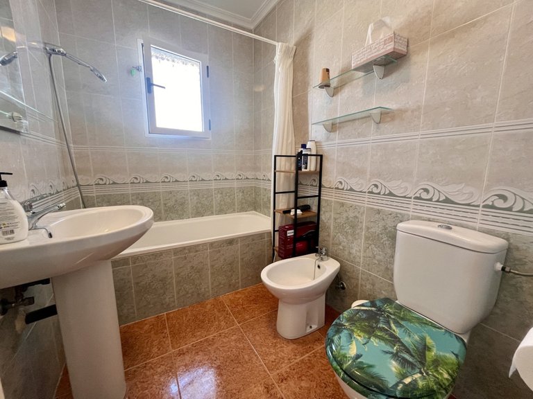 Apartment for Sale in Entre Naranjos, Alicante 19