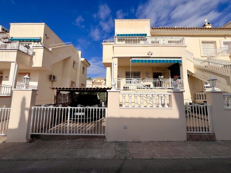 Apartment for Sale in Playa Flamenca, Alicante 31