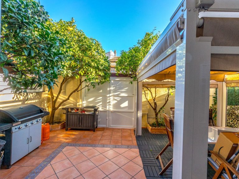 Villa for Sale in Torrevieja, Alicante 22