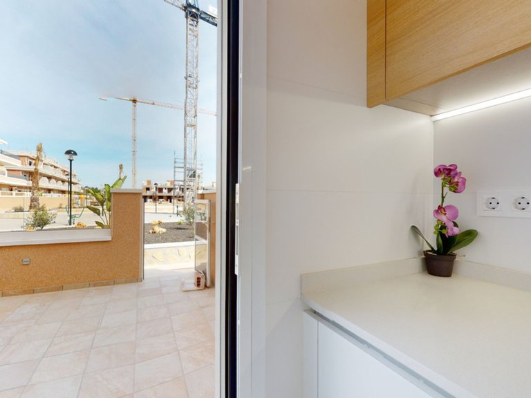 Villa for Sale in Pilar De La Horadada, Alicante 26