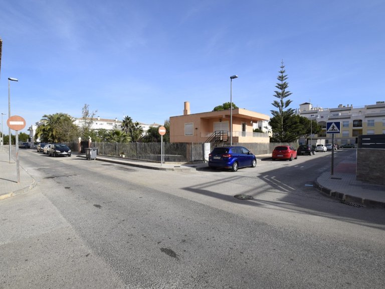 Villa for Sale in Formentera Del Segura, Alicante 9