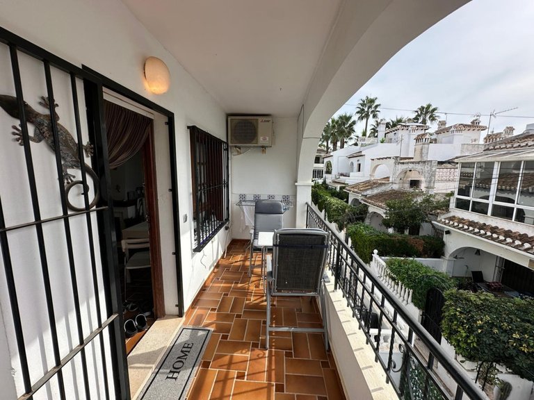 Villa for Sale in Torrevieja, Alicante 6