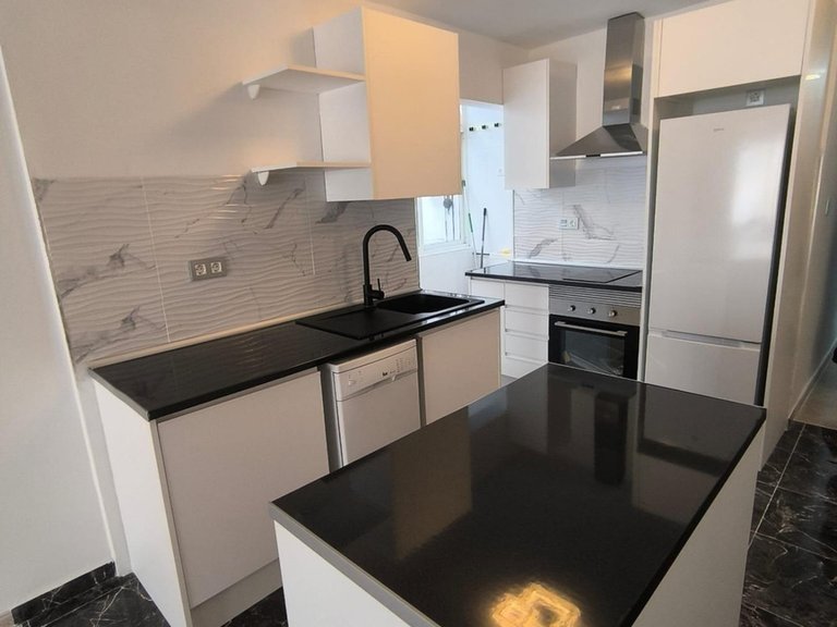 Apartment for Sale in Torrevieja, Alicante 3