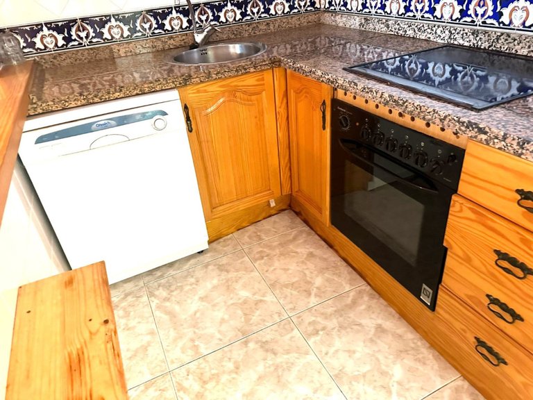 Villa for Sale in Guardamar Del Segura, Alicante 8