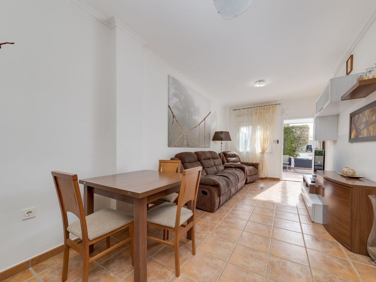 Villa for Sale in Mil Palmeras, Alicante 6
