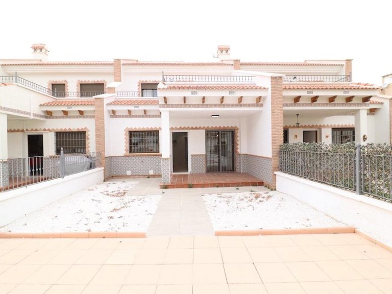 Villa for Sale in San Miguel De Salinas, Alicante 2