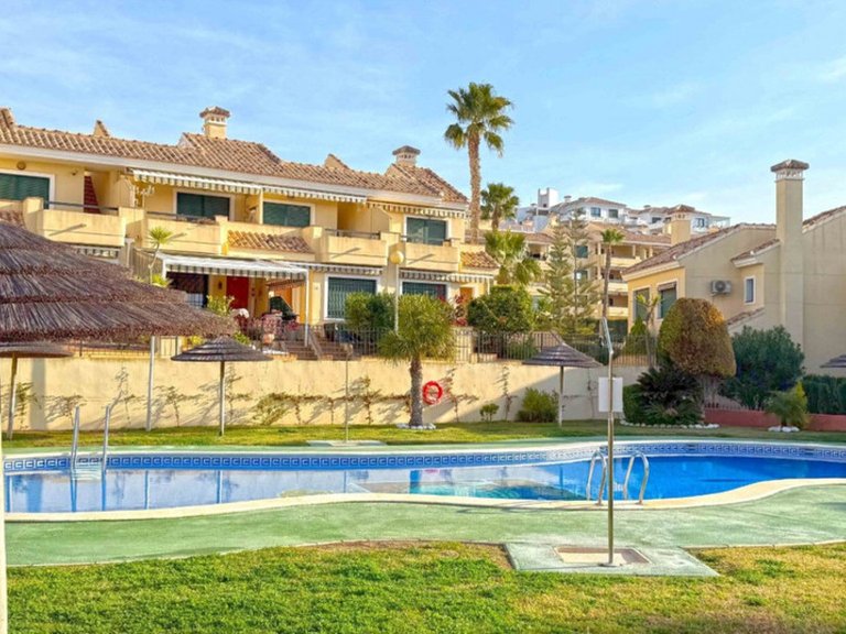 Apartment for Sale in Campoamor, Alicante 18
