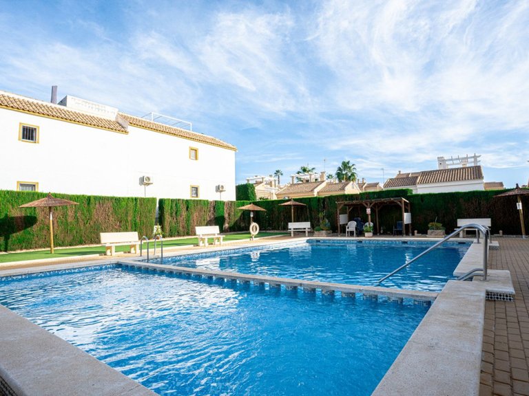 Apartment for Sale in Los Altos, Alicante 17