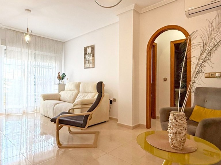 Apartment for Sale in Cabo Roig, Alicante 4