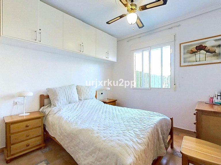 Villa for Sale in Playa Flamenca, Alicante 18