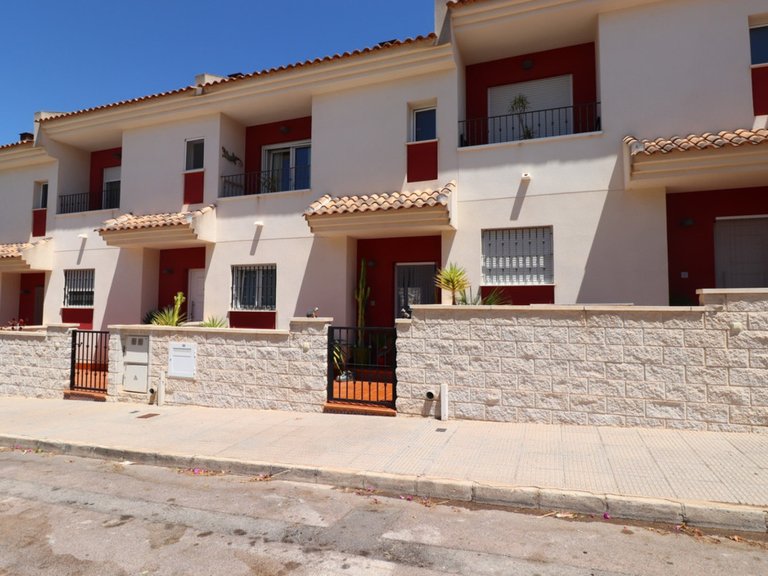 Villa for Sale in Benijofar, Alicante 1