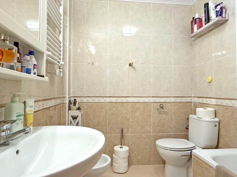 Apartment for Sale in Cabo Roig, Alicante 16