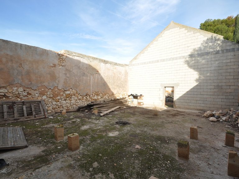 Villa for Sale in Pinoso, Alicante 19