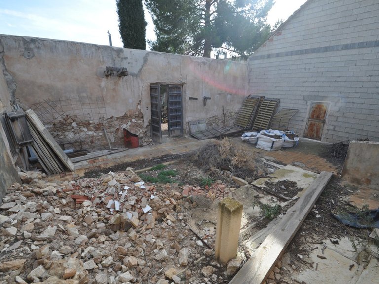 Villa for Sale in Pinoso, Alicante 15
