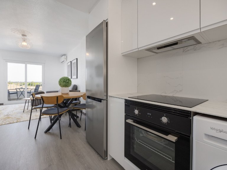 Apartment for Sale in Punta Prima, Alicante 8