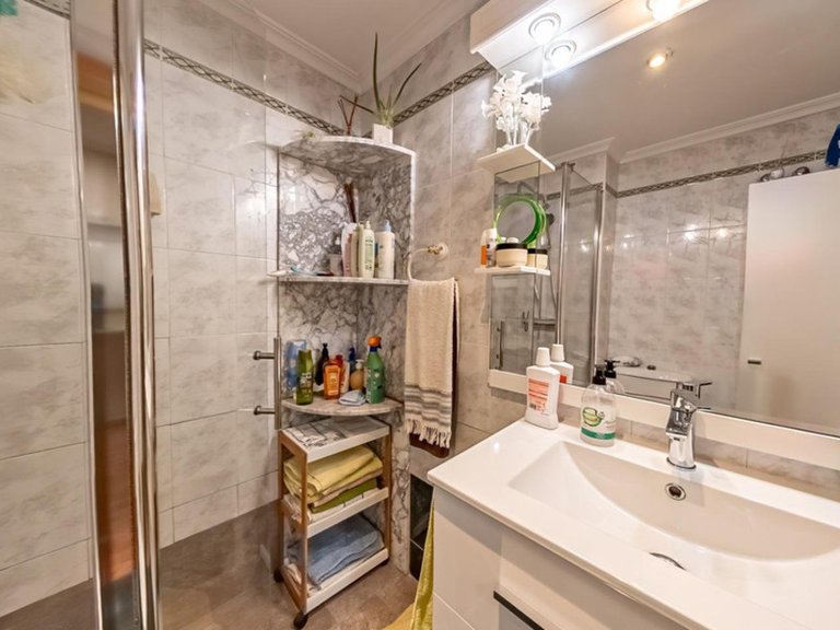 Apartment for Sale in Benidorm, Alicante 17