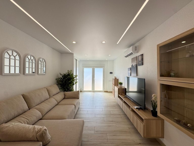 Villa for Sale in Torrevieja, Alicante 11