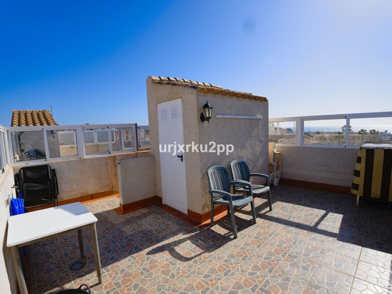 Villa for Sale in Torrevieja, Alicante 14