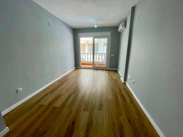 Apartment for Sale in Torrevieja, Alicante 4