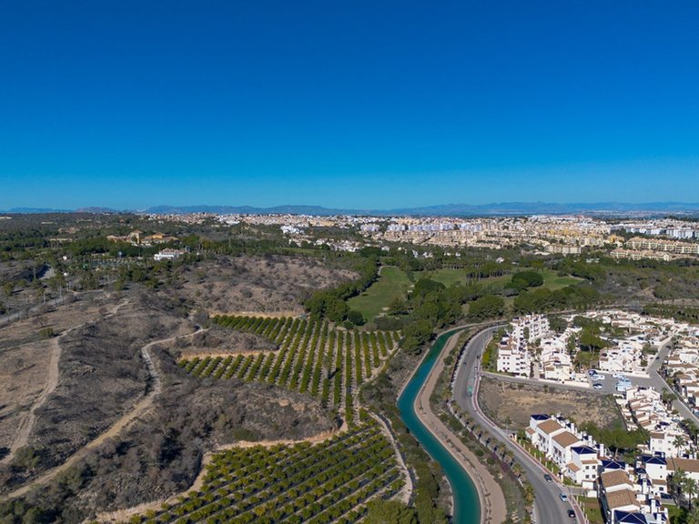 Apartment for Sale in Las Ramblas Golf, Alicante 27
