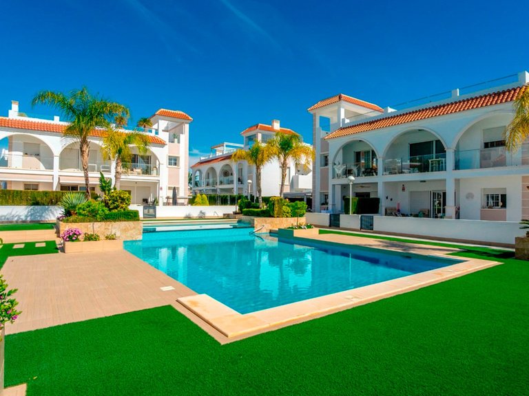 Apartment for Sale in Dona Pepa, Alicante 34