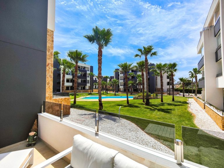 Apartment for Sale in Orihuela Costa, Alicante 1