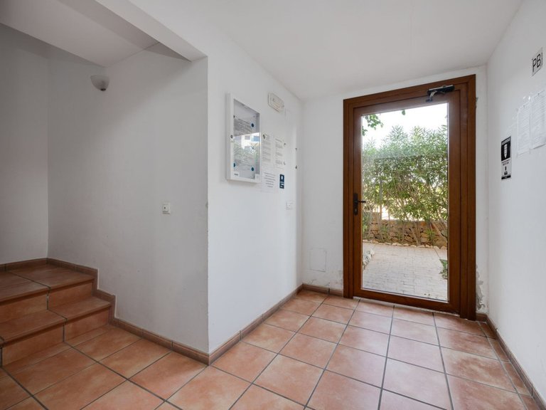 Apartment for Sale in Punta Prima, Alicante 33